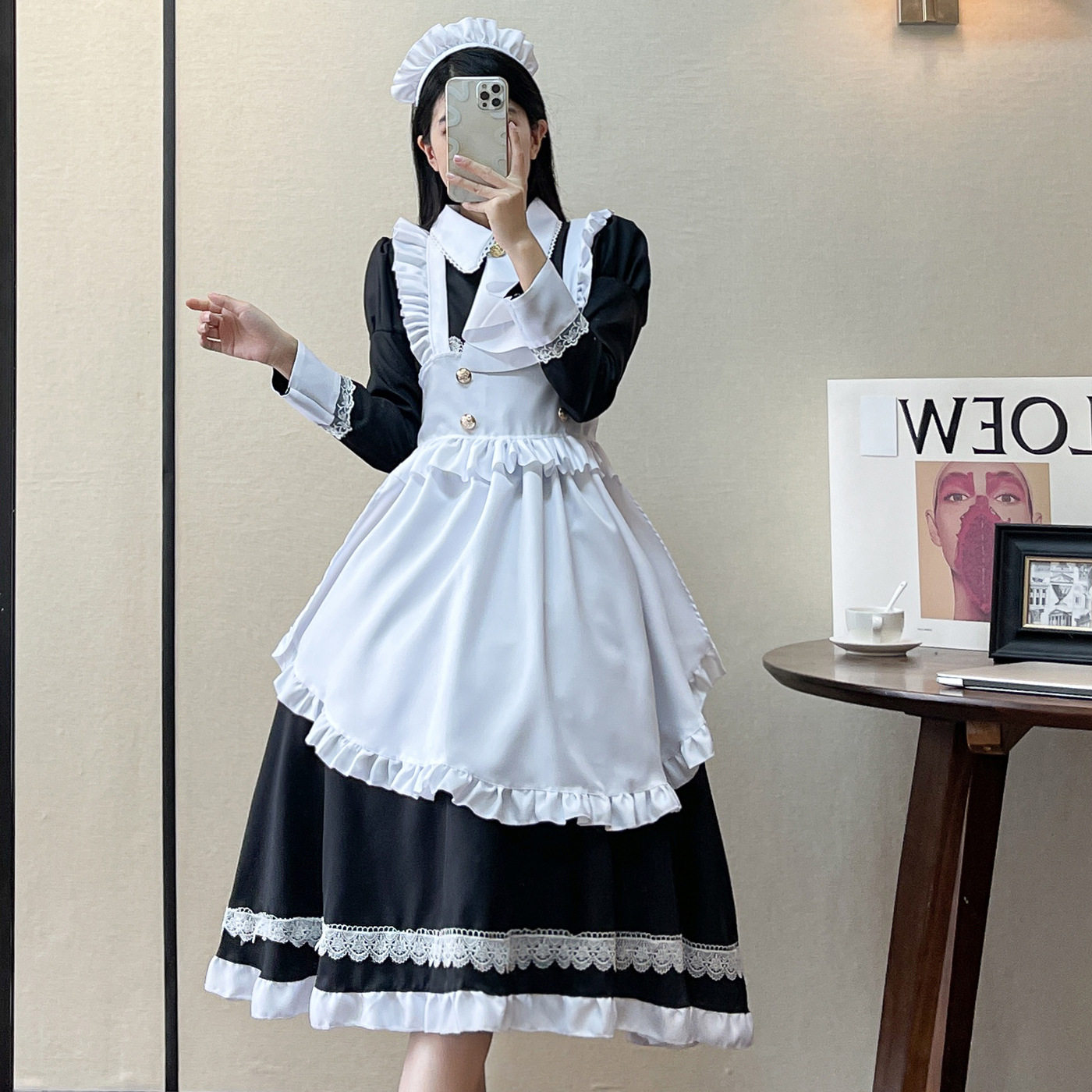 英式长袖女仆装cosplay
