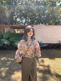 复古气质花花系带小衬衫 简约法式 女80166 Hers 26年早春