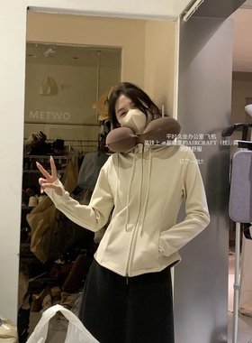 METWO 2247#高尔夫穿搭！聚温外套