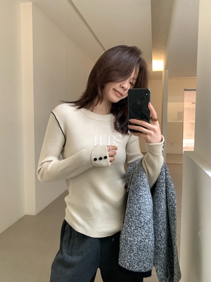 一勺甜 hers纸片人圆领条纹撞色针织衫 女冬季宽松显瘦毛衣92794