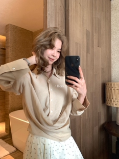 女 简约休闲自然堆叠造型设计感气质衬衫 80136 Hers 26年早春