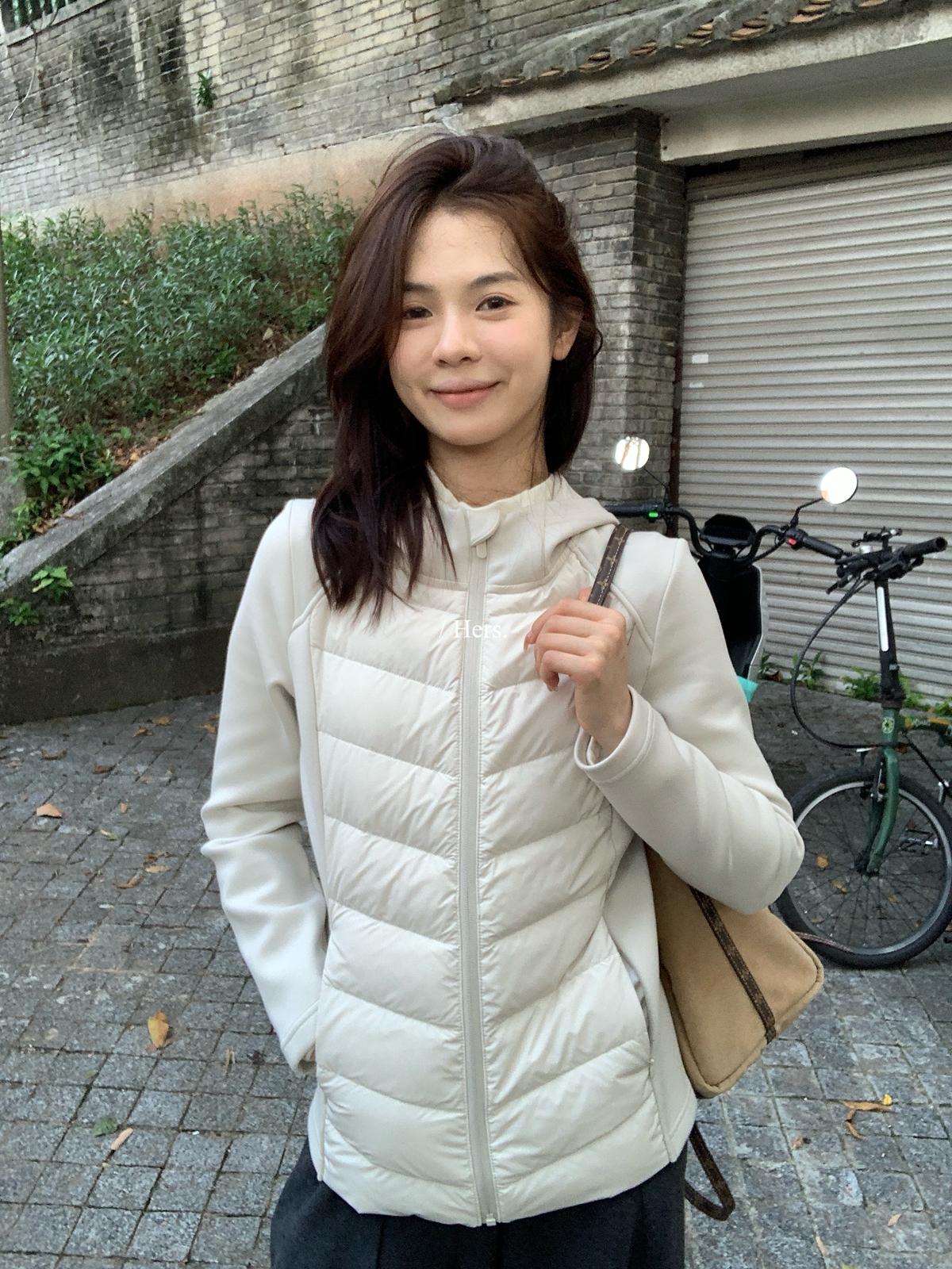 一勺甜 hers小蛮腰蒙口羽绒服女2025冬季连帽保暖棉服外套女92577