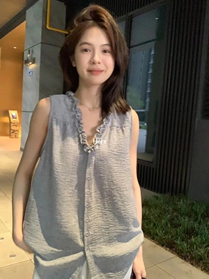 METWO 一勺甜hers麻感花边V领无袖衬衫女夏季复古波边小衫 20930