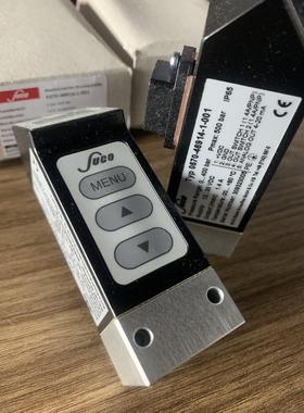 议价由 U60X 制成 Unex 旋入式安装底座