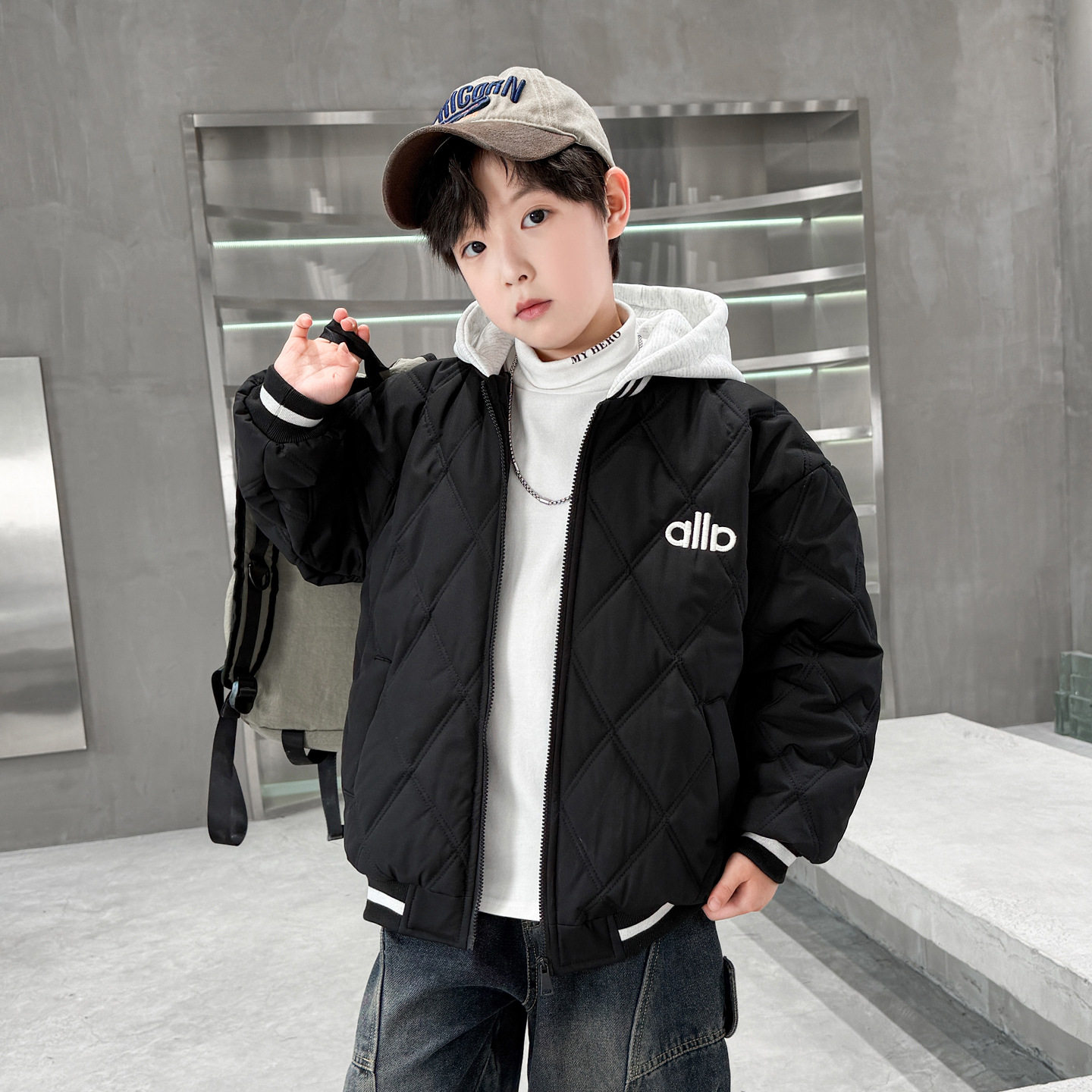 儿童装男童夹棉棒球服外套2025新品冬款男孩加厚大童冬季夹克