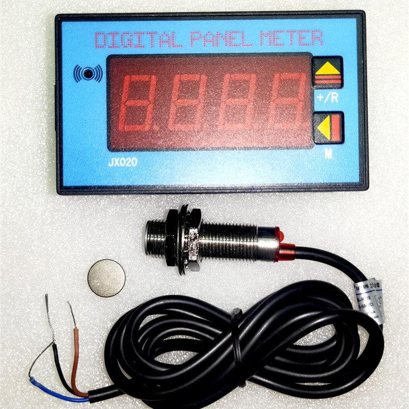 电子报警4位多功能计数器累加循环倍数提前正加反减,电压信号输出