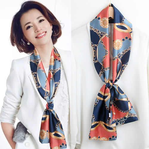 长条绑头发春秋搭配衬衫小丝巾