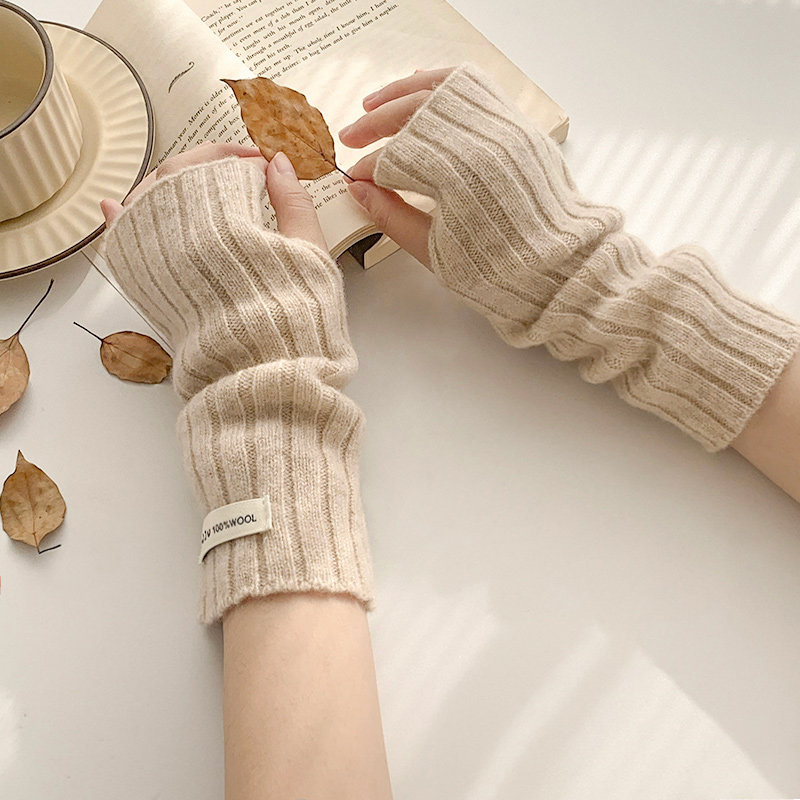 羊毛半指手套女冬季2026新款针织百搭时尚纯色骑行防寒护手腕袖套