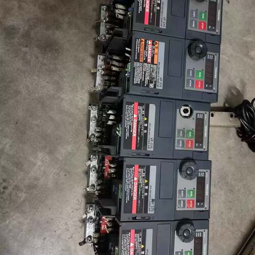 可维修变频器 VFS15-2004PM 0.4KW 220V议价