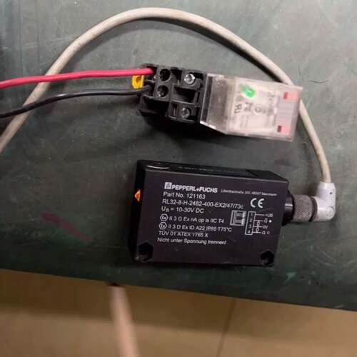可维修德国倍加福光电开关，RL32-8-H-2482-400-EX议价