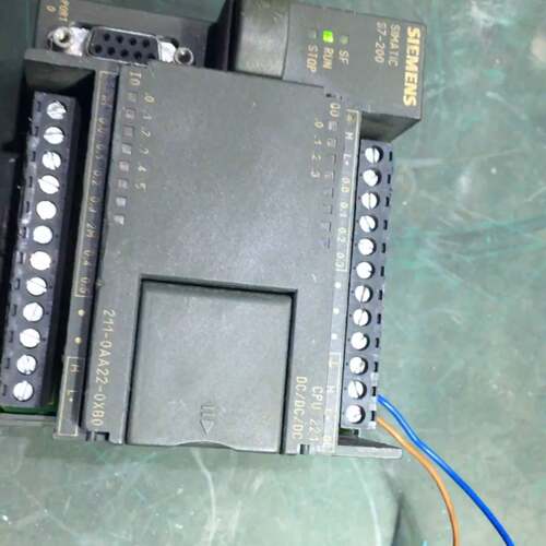 可维修西门子PLC型号S7-200，CPU221，两个，功议价