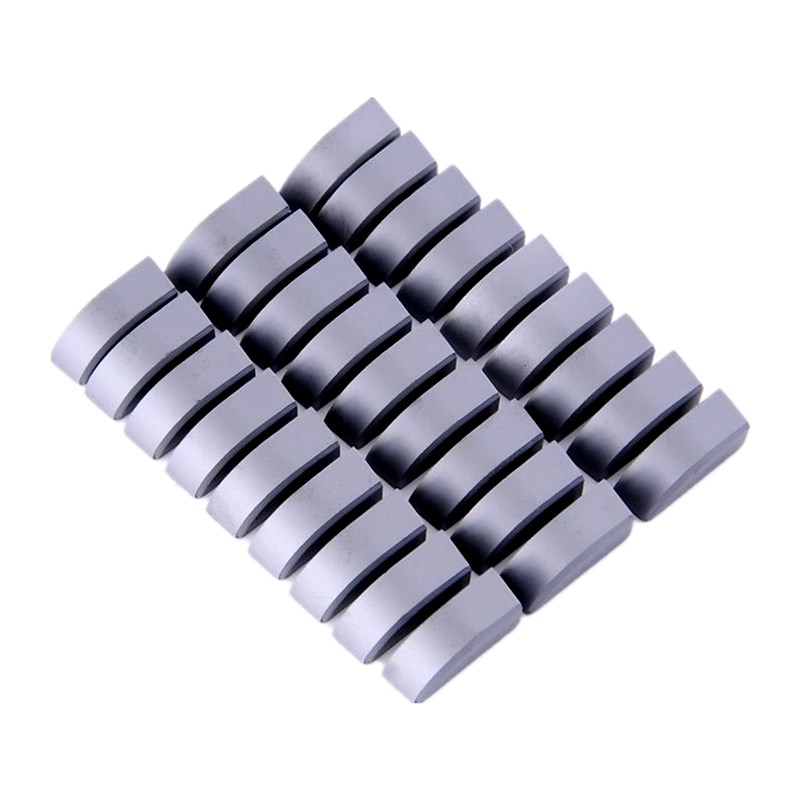 株洲合金A320焊接刀头YT14 15 YW1 2 YG6 8ON YS8 YG3外圆刀片