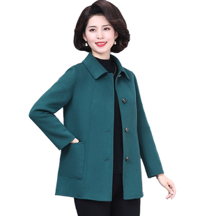 中老年人双面羊毛大衣女短款绿色洋气小个子妈妈春装秋冬毛呢外套