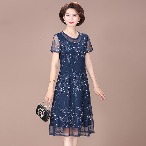 妈妈夏装新款高贵连衣裙手工刺绣