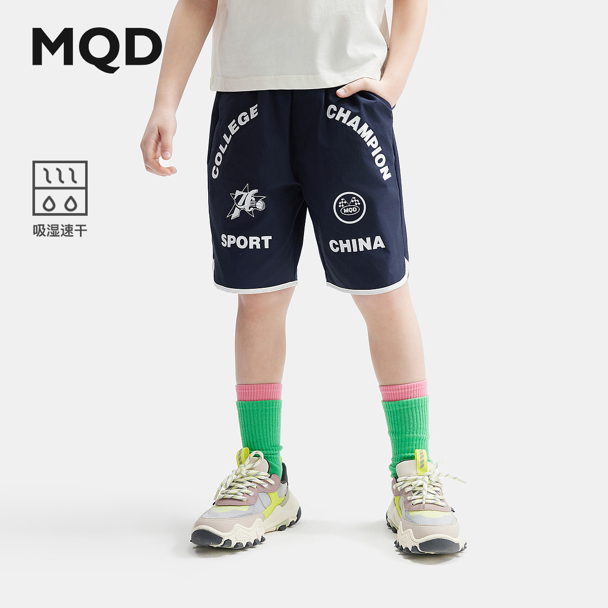 MQD吸湿速干男童短裤儿童运动裤图片