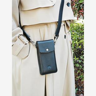 适用于鹿皮斜跨华为mateXT非凡大师鹿皮斜挎保护套mate70pro挂脖手机套P80pro X5背带皮套 P70折叠屏mateX6