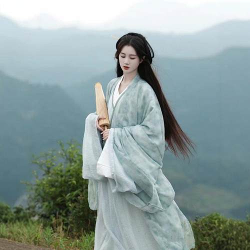魏晋风汉服女浅绿色夏季晋制古装