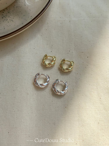 CuteDouu麻花纹路通勤百搭耳圈