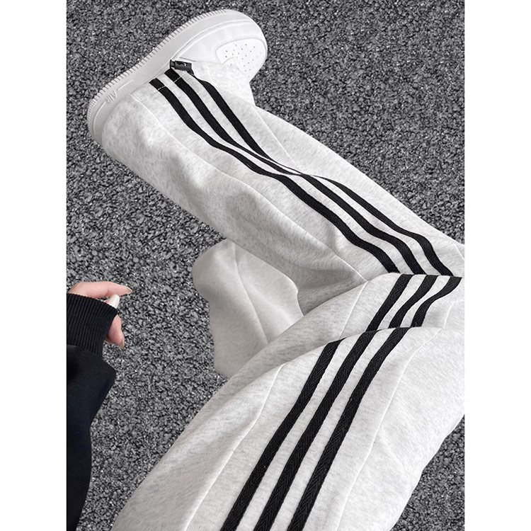 白灰高腰三条杠直筒束脚卫裤女