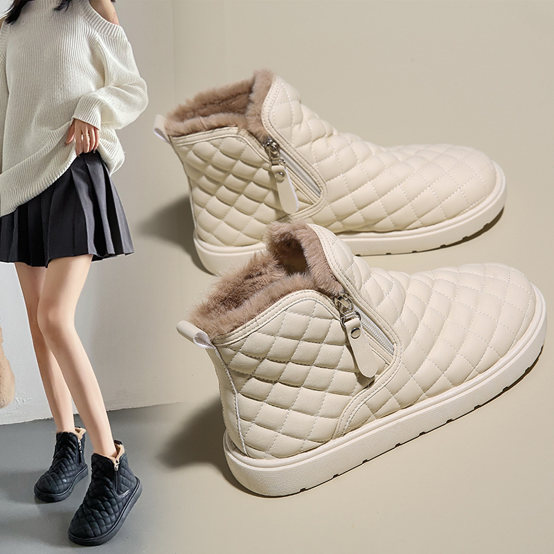 雪地靴女冬加绒面包鞋2025新款防滑厚底雪地棉短靴保暖棉鞋RM882