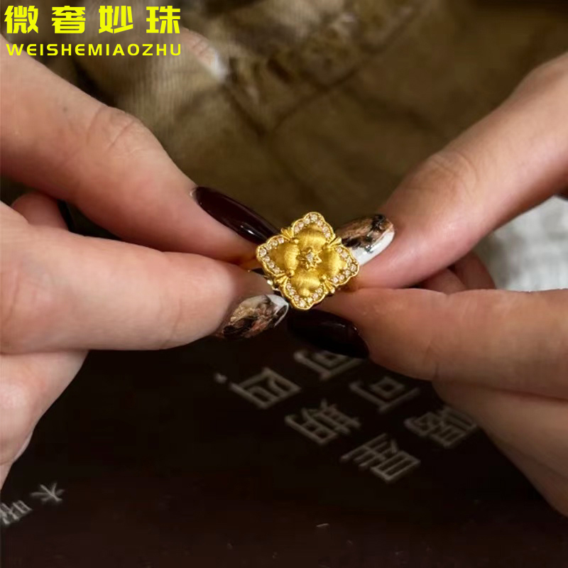 5D黄金四叶草戒指女999足金点钻镶嵌方块指环纯金气质食指戒送礼
