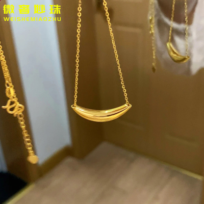 5D硬金黄金弯管吊坠女999足金大气欧美风月牙项链纯金挂坠送女友