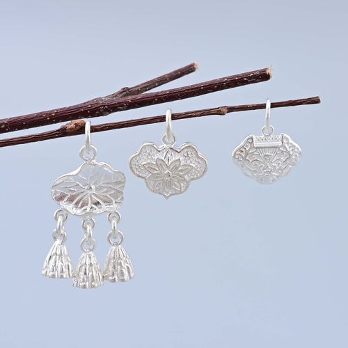 S925纯银雕花如意锁莲蓬流苏吊坠