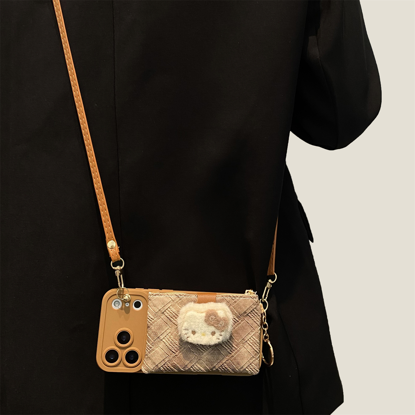 棕色菱格猫咪零钱包拉链手机壳