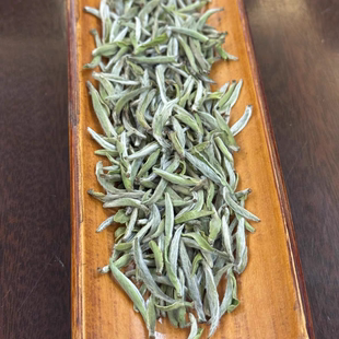 2025年开园头采白毫银针福鼎磻溪吴洋山毫香蜜韵茶叶50克罐装