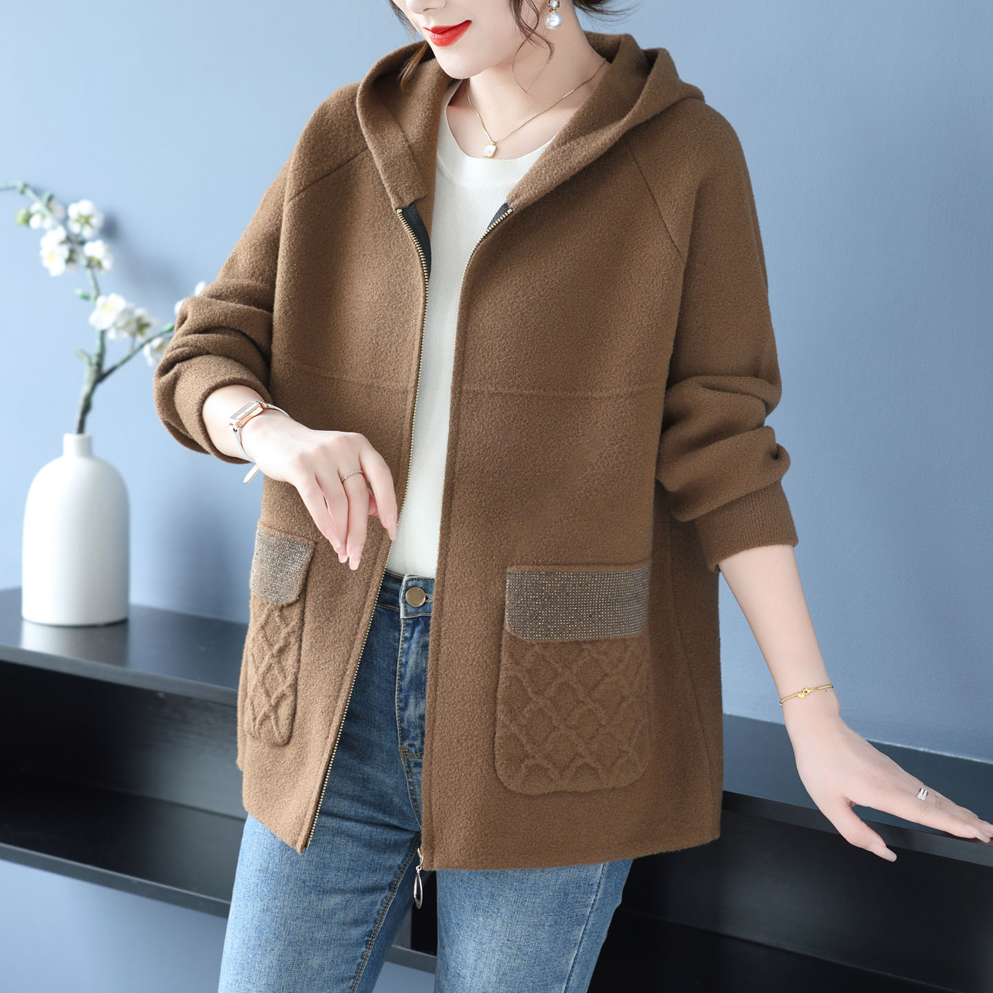 妈妈春秋装毛呢外套2025新款