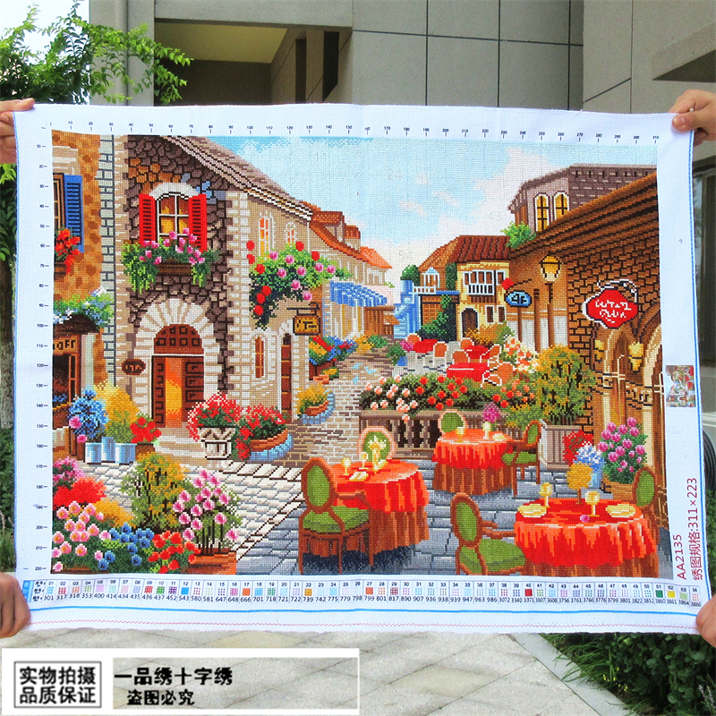 花街小巷纯手工绣好的十字绣成品新款客厅玄关餐厅街边咖啡馆满绣