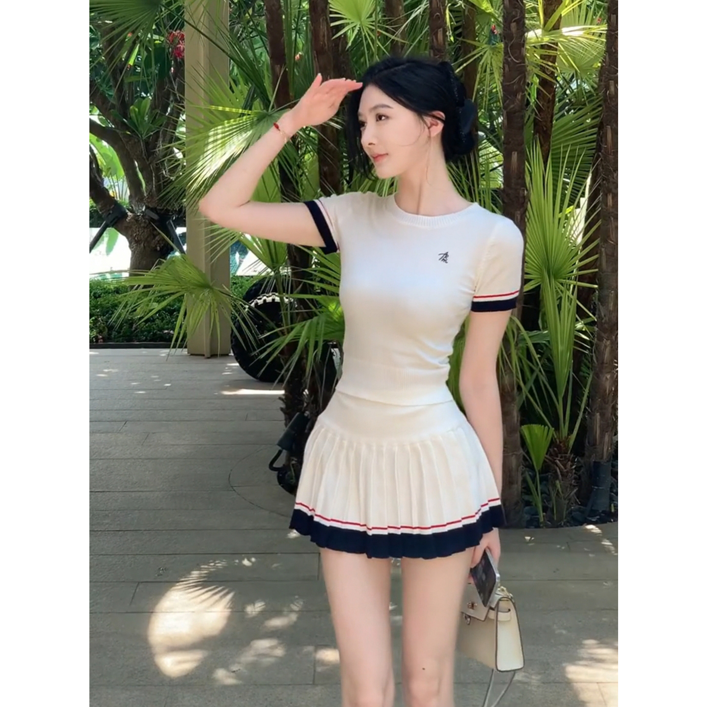白色针织短袖T恤女夏季韩系学院风休闲运动百搭百褶半身裙套装潮
