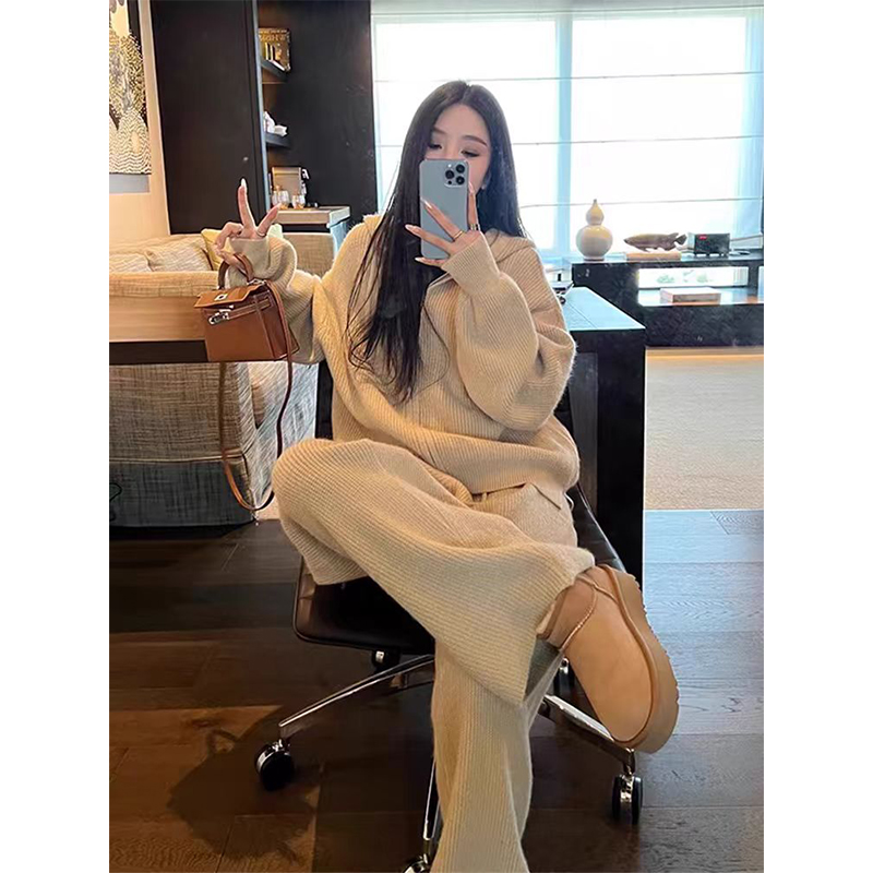 高级感气质休闲别致针织两件套女