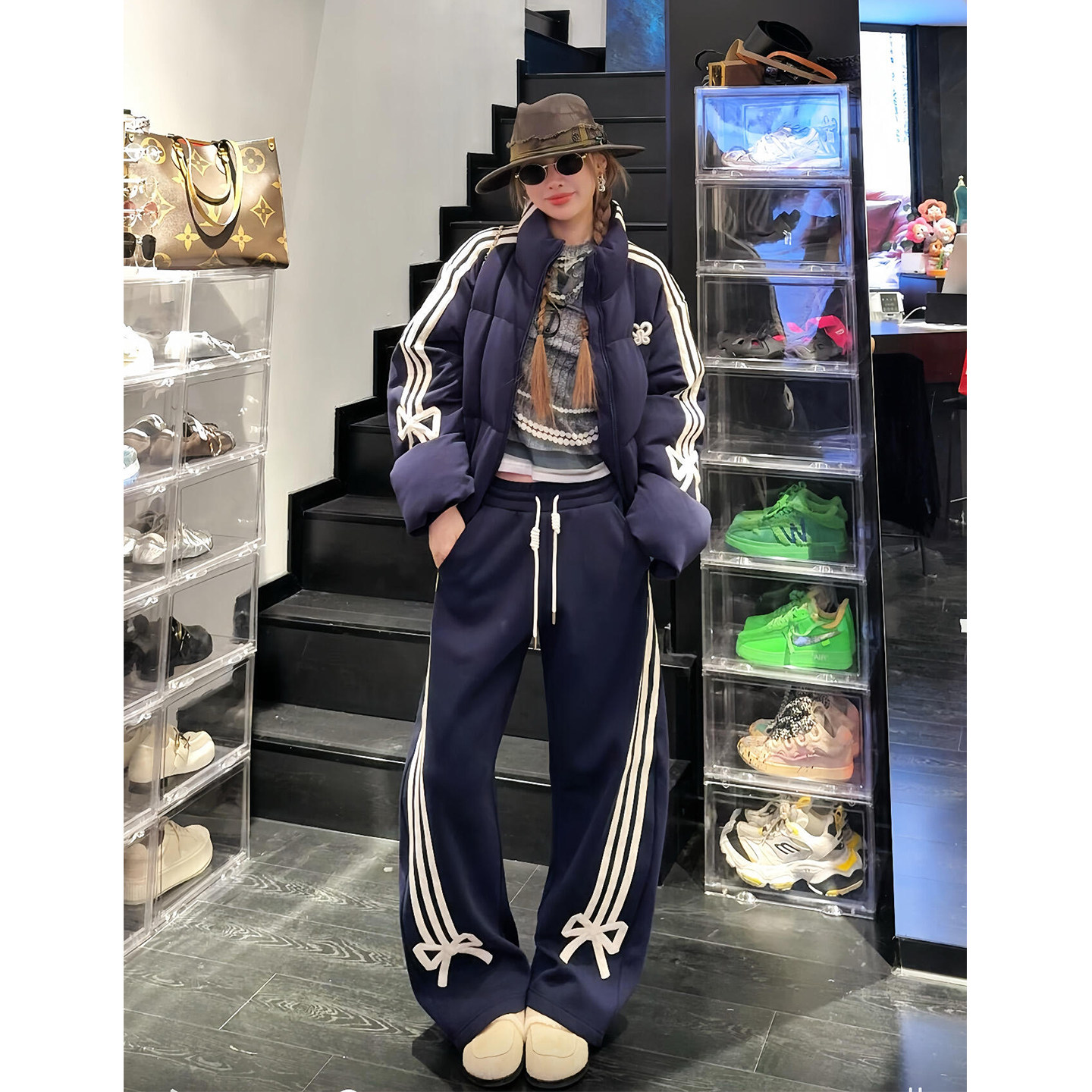 巨好看的韩系减龄休闲穿搭高级感蝴蝶结羽绒服外套运动风两件套潮,女装/女士精品,休闲运动套装,淘宝优惠券,粉丝福利购,淘宝优惠卷