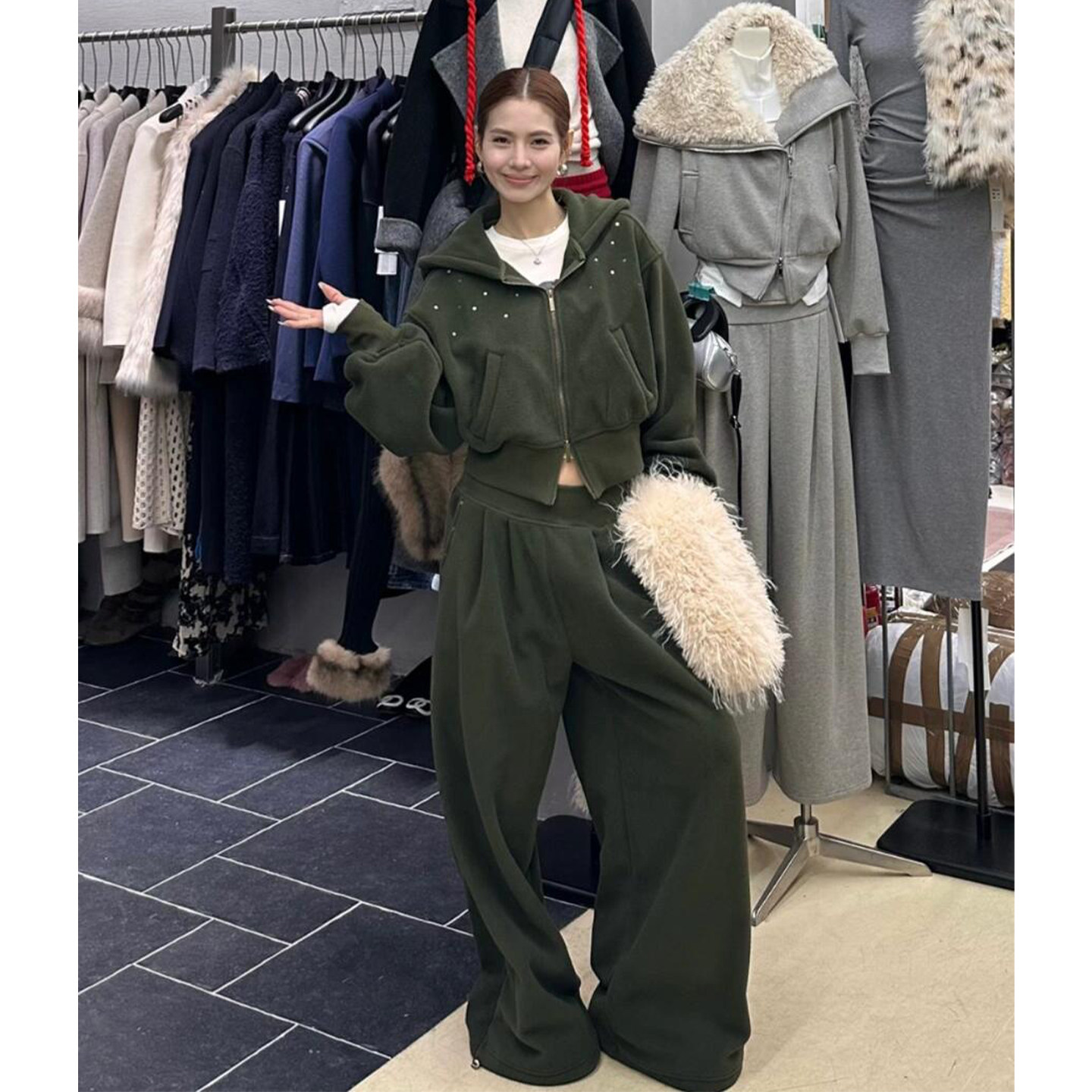 独特漂亮绿色高级感加绒卫衣套装