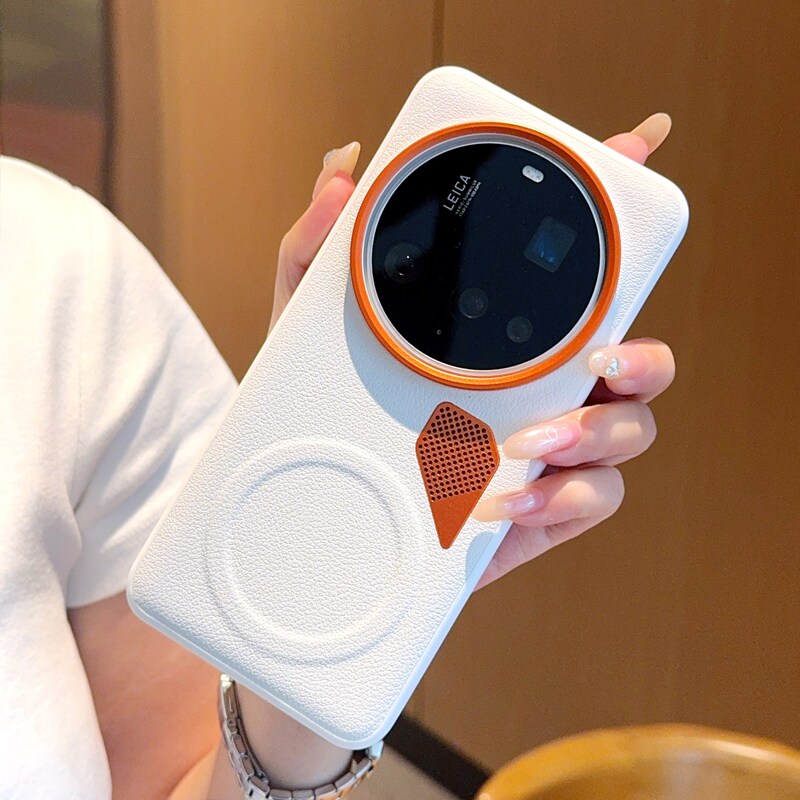 散热金属孔适用小米15ultra手机壳新款降温小米14ultra金甲素皮米15Ultra全包防摔保护套5g磁吸皮纹白色外壳