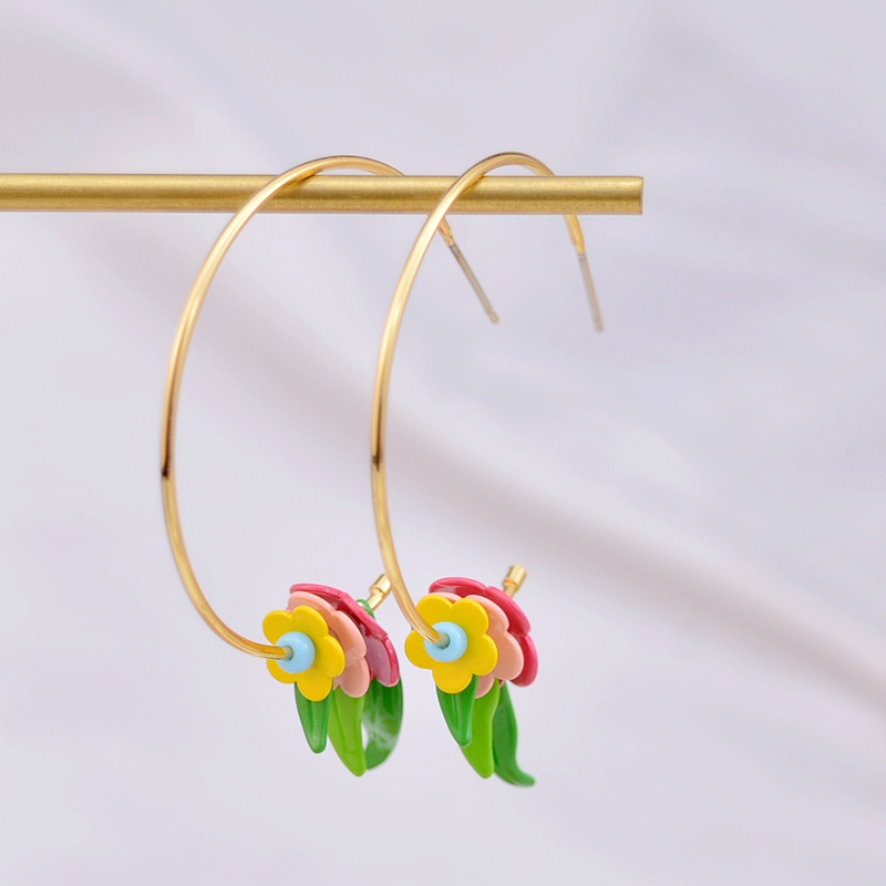小众幸运五瓣花百搭耳圈