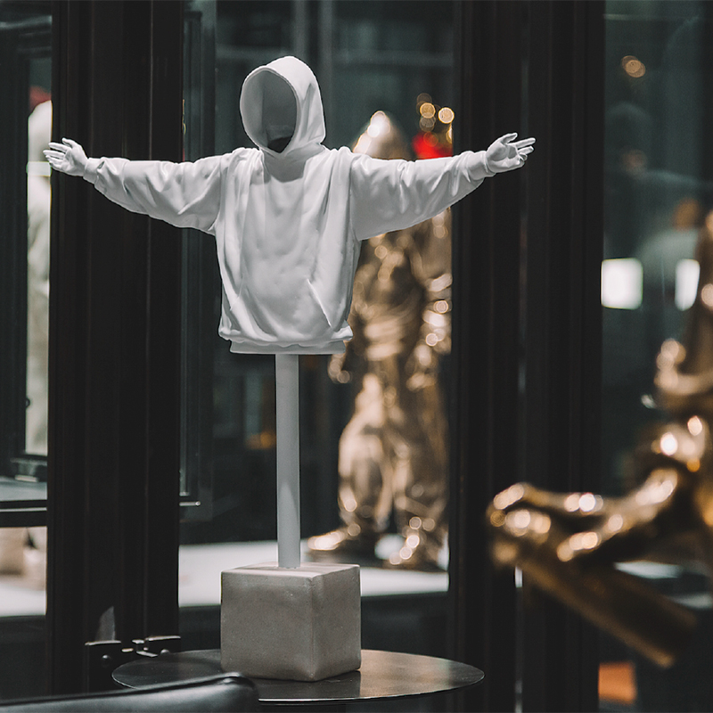 HOWstore 黄玉龙雕塑Scarecrow/稻草人潮流艺术限量收藏