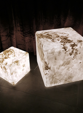 HOWstore 黄玉龙方形月球灯落地灯潮流艺术家居