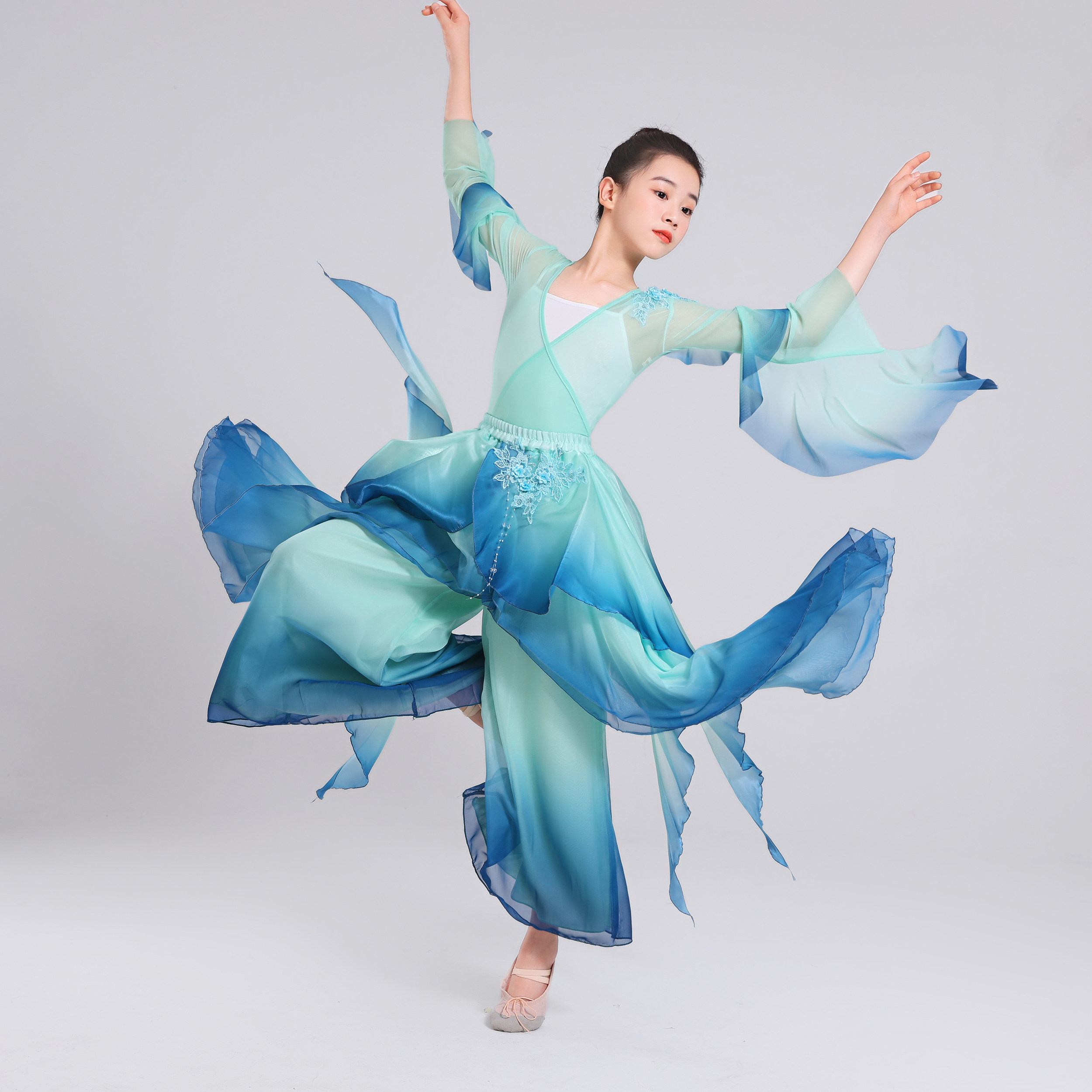 儿童古典舞演出服女童中国舞独舞服装身韵练功服山鬼舞蹈服