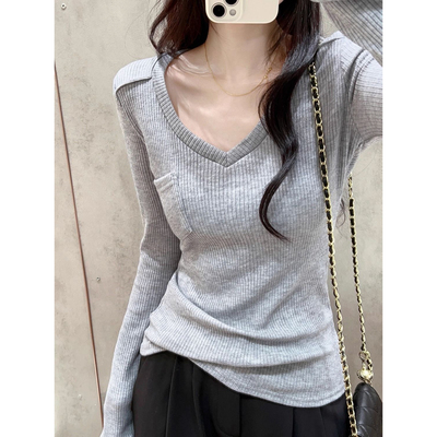 纯欲风V领正肩长袖t恤女秋冬新款小众设计感修身显瘦外穿内搭上衣
