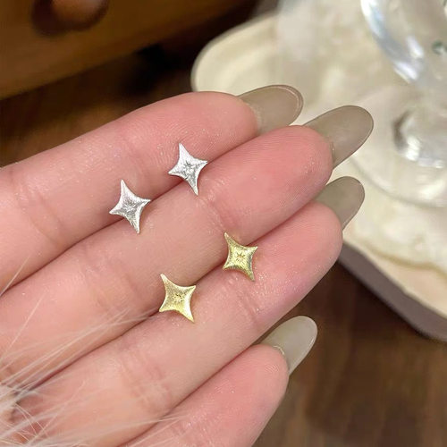 S999足银磨砂拉丝四芒星耳钉