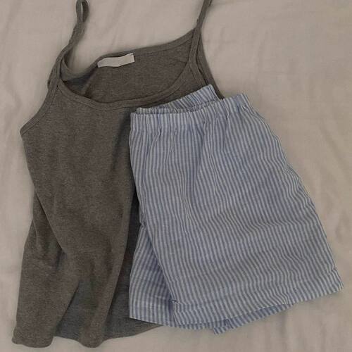 简约纯色吊带睡衣女夏新款休闲背心条纹短裤家居服套装夏天ins风