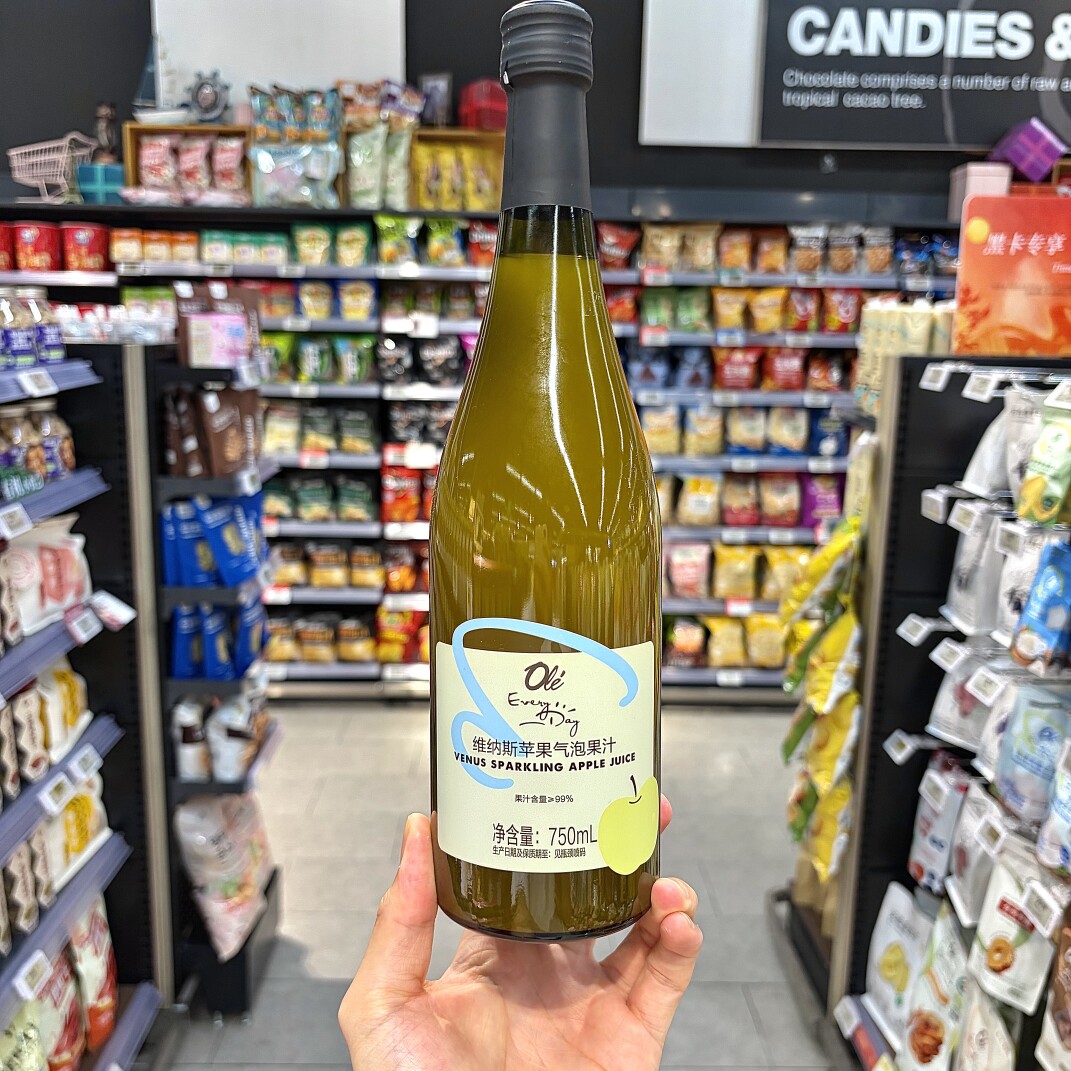 ole精品超市代购维纳斯苹果气泡果汁750ml