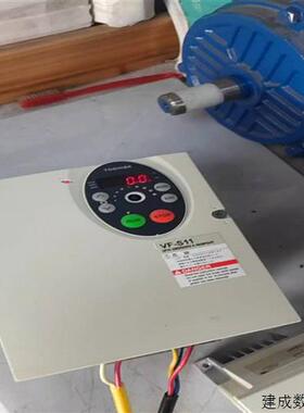 议价东芝变频器4KWVFS11-4037PL-WN成色如图