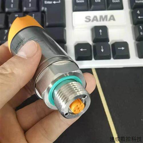 议价TR7439德国易福门IFM带显示屏的估算单元温度感测器 现货量大