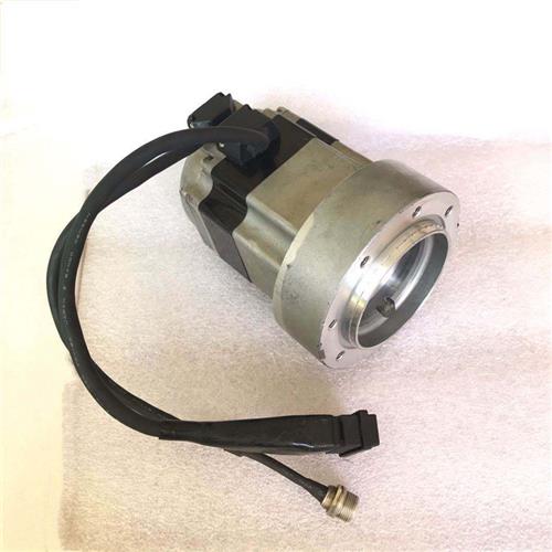 议价原装伺服电机TS4611N2622E200