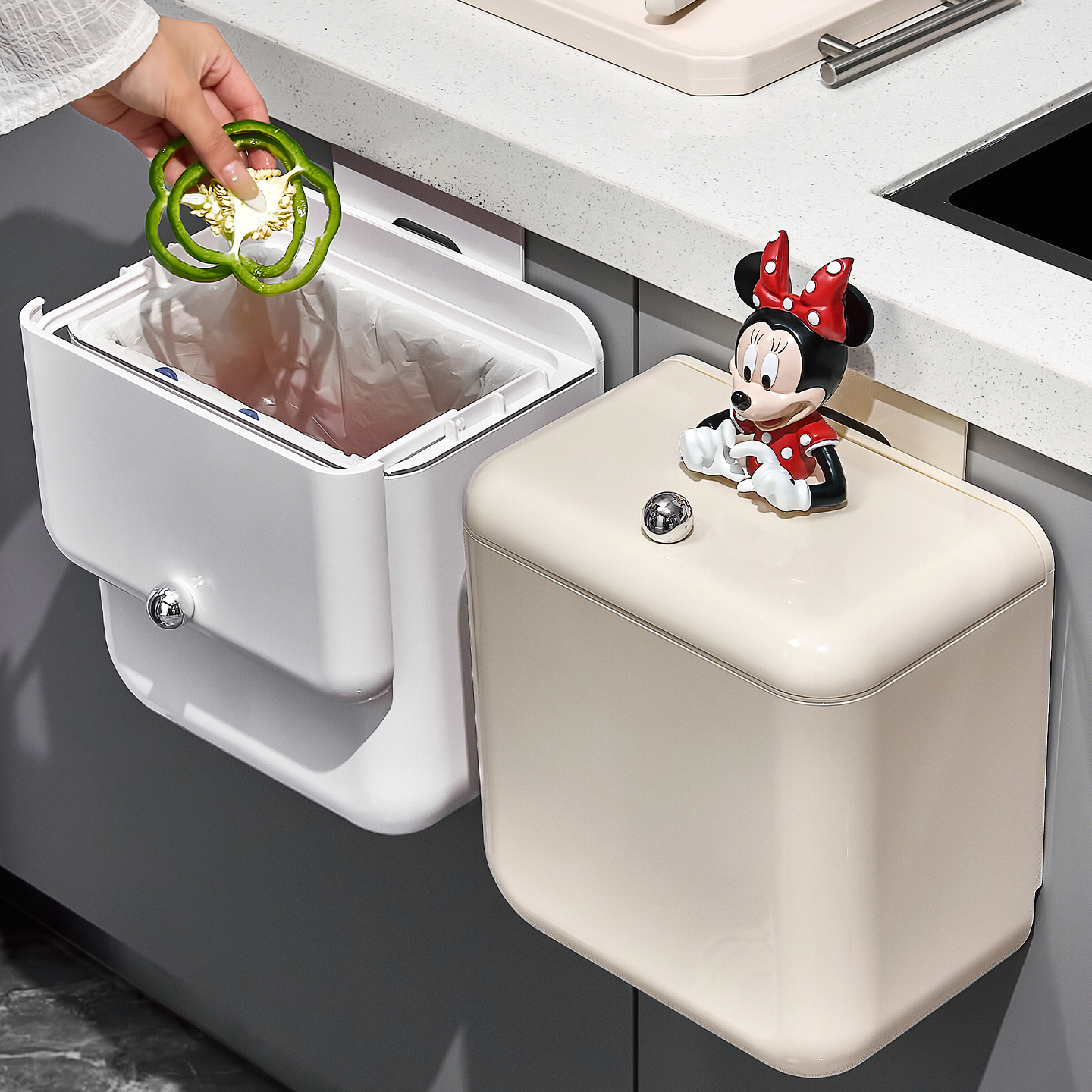 壁挂式垃圾桶家用厨房专用免弯腰2025新款带盖大号厨余挂式收纳桶