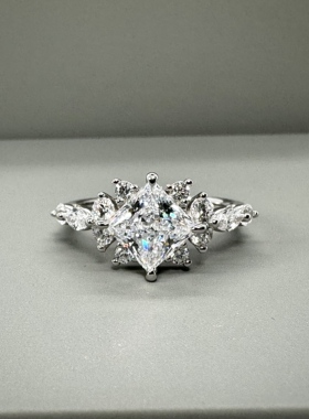 漫天繁星公主方戒指2克拉