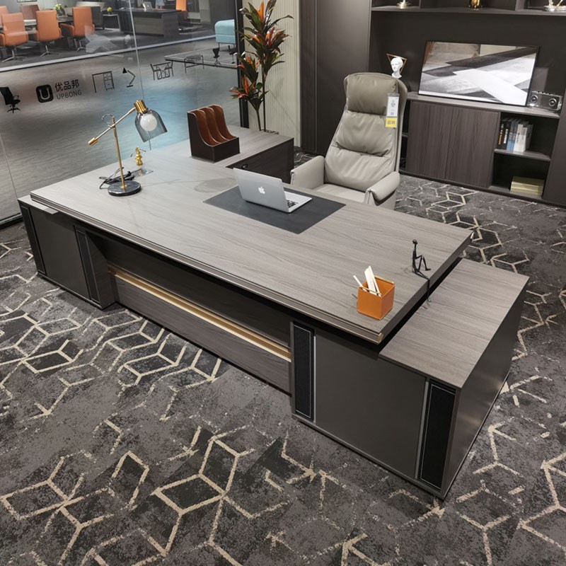 办公室老板桌办公桌简约现代广东大气总裁桌总经理董事长大班台